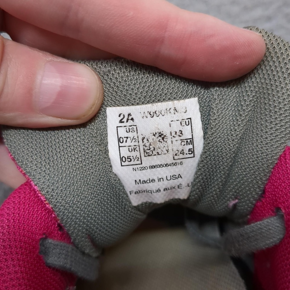 New Balance 990v3 Shoes Womens Size 7.5 AA Gray Pink Breast Cancer Running USA - Picture 14 of 16